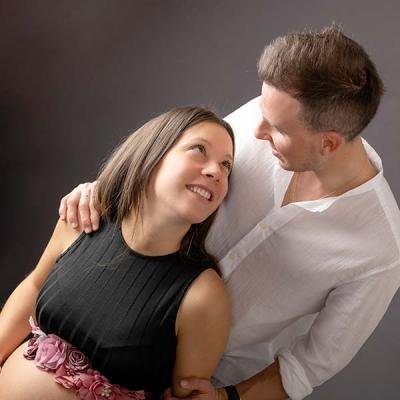 Embarazo Pareja Complice